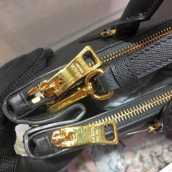 Galleria  Saffiano Bag Baby  -1BA863