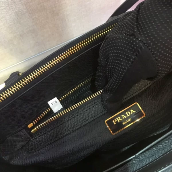 Galleria  Saffiano Bag Baby  -1BA863