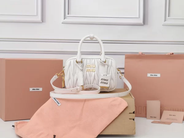 Arcadie Matelassé Bag-5BB123
