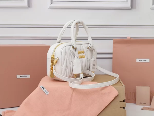 Arcadie Matelassé Bag-5BB123