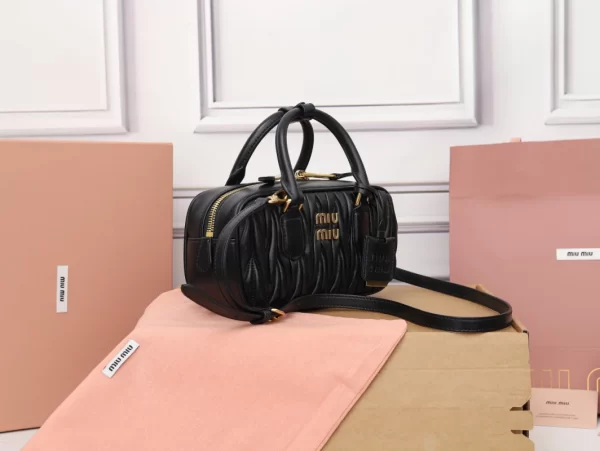 Arcadie Matelassé Bag-5BB142
