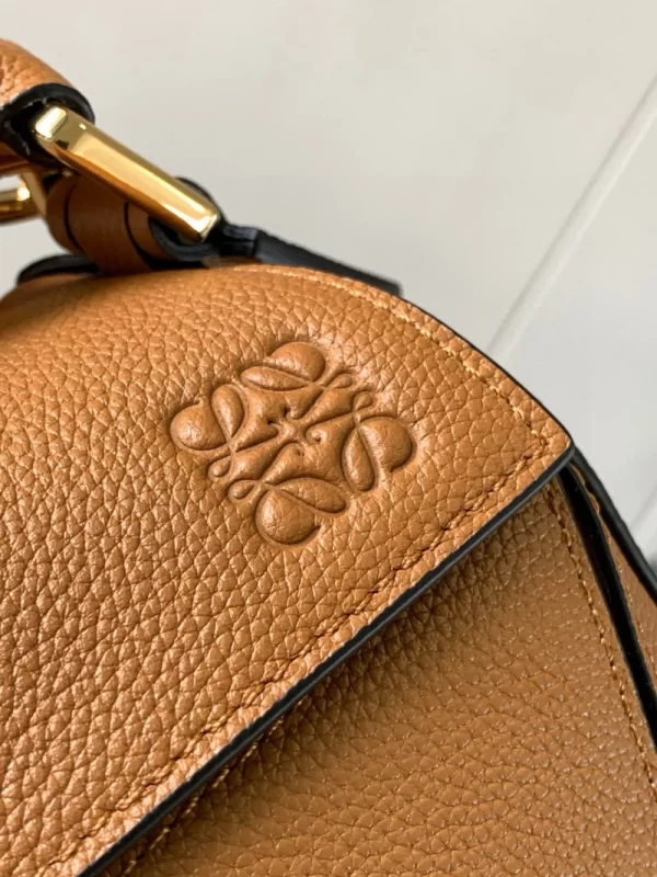 Puzzle Edge Bag in Grained Calfskin