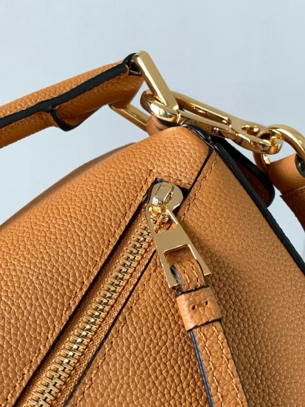 Puzzle Edge Bag in Grained Calfskin