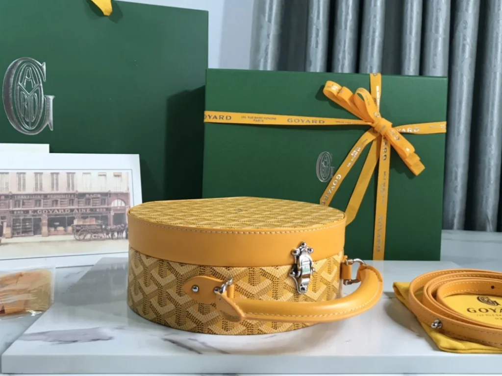 Goyard Alto Hatbox Trunk Bag 024