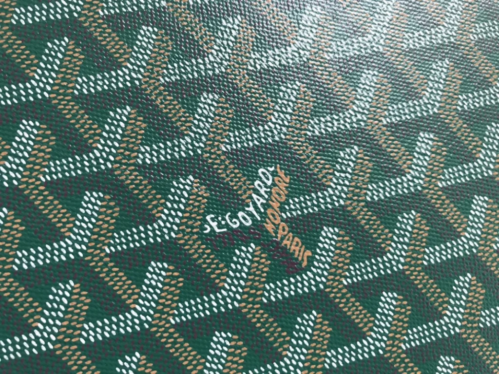Goyard Alto Hatbox Trunk Bag 032