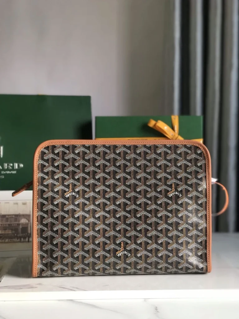 Goyard Jouvence GM Toiletry Bag 003