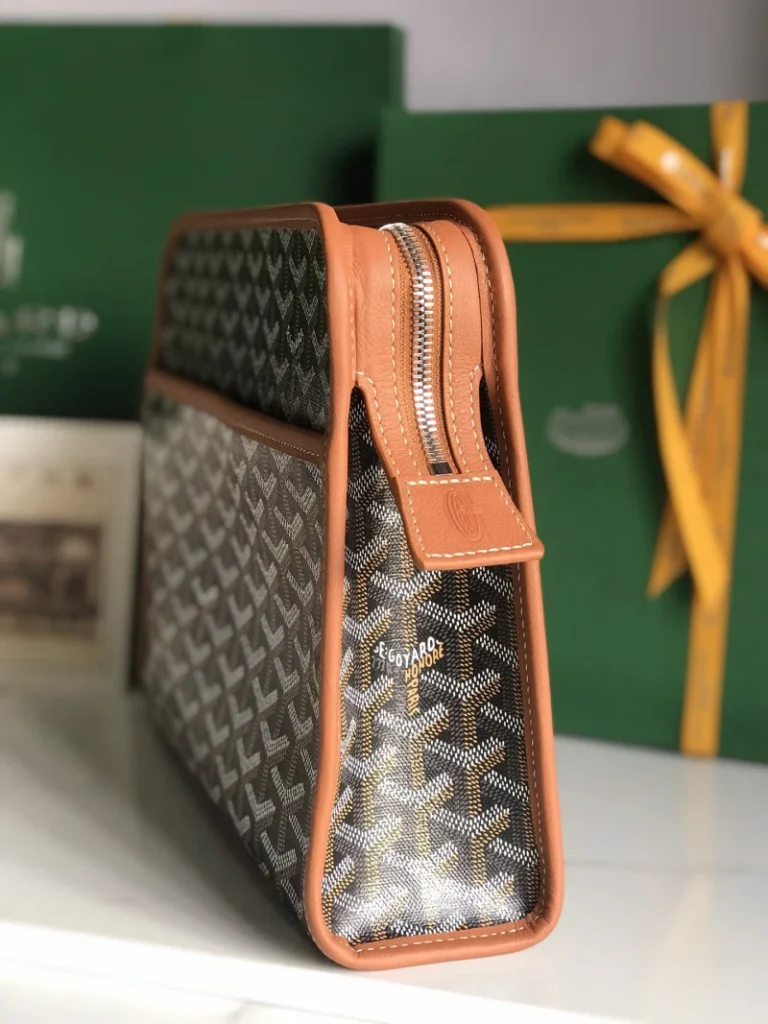 Goyard Jouvence GM Toiletry Bag 004