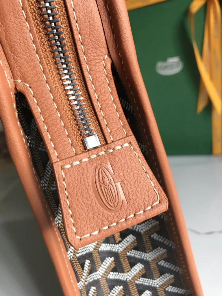 Goyard Jouvence GM Toiletry Bag 008