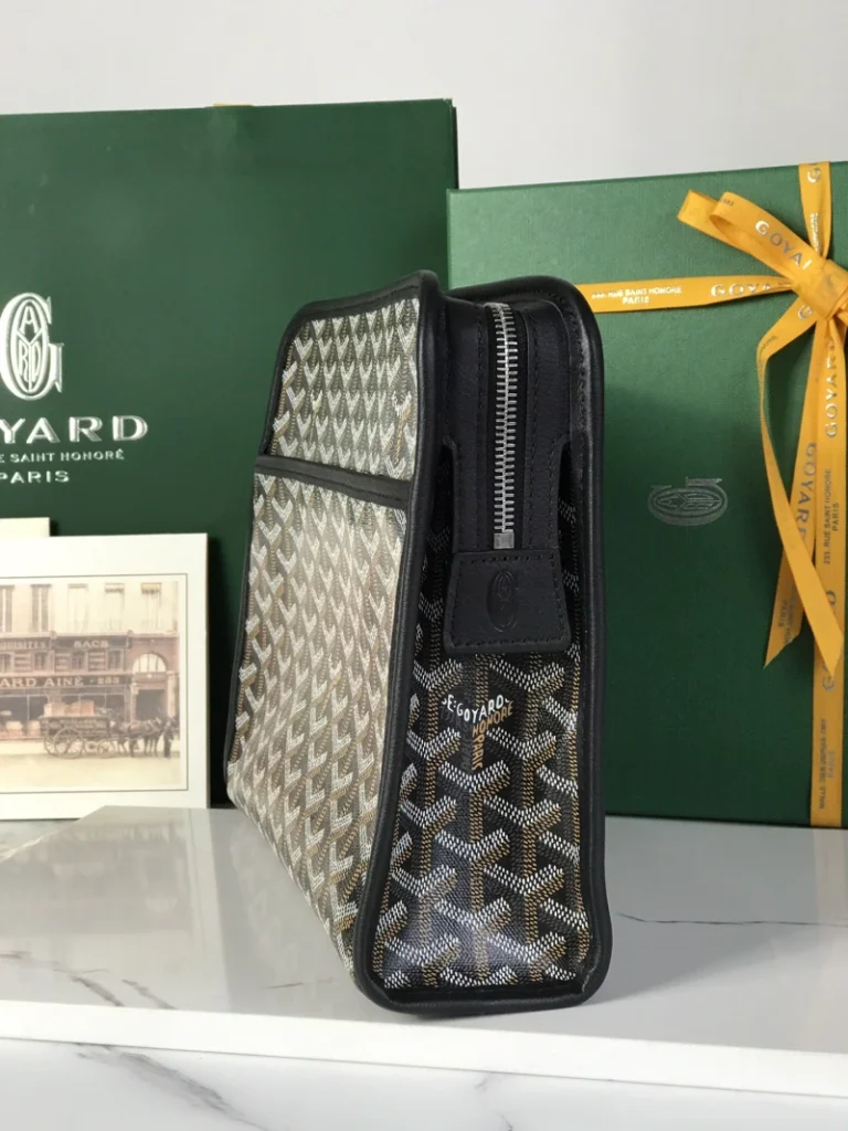 Goyard Jouvence GM Toiletry Bag 013