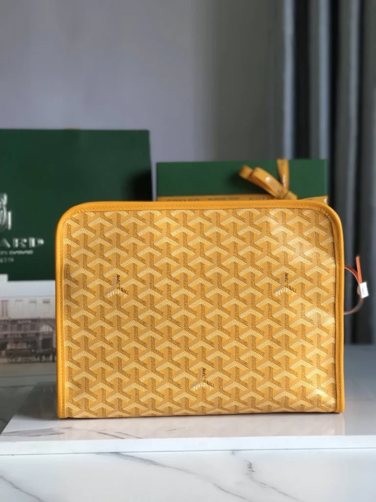 Goyard Jouvence GM Toiletry Bag 029