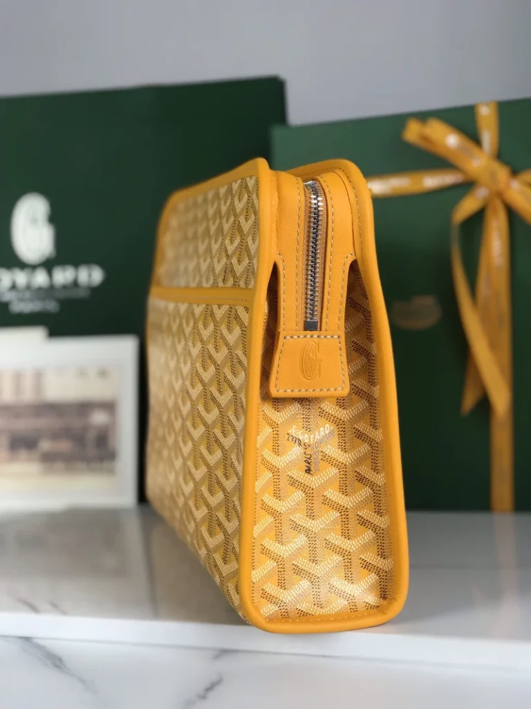 Goyard Jouvence GM Toiletry Bag 033