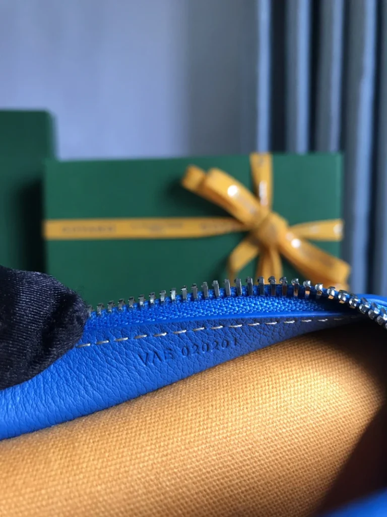 Goyard Jouvence GM Toiletry Bag 054