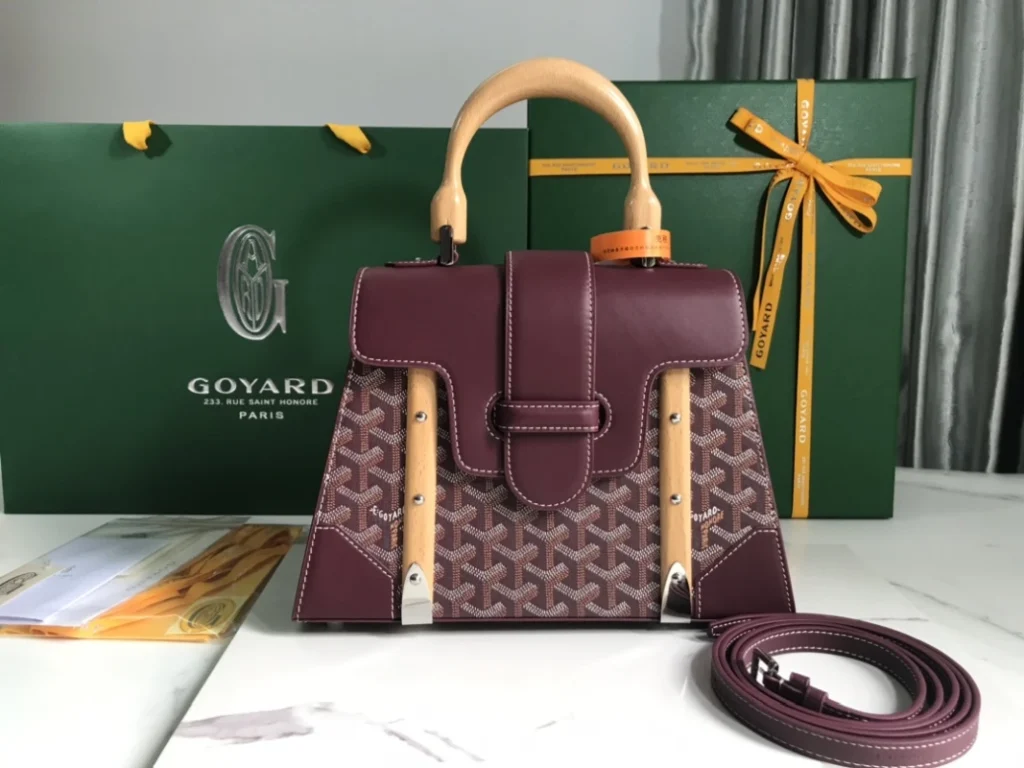 Goyard Saïgon Structuré PM Burgundy 002