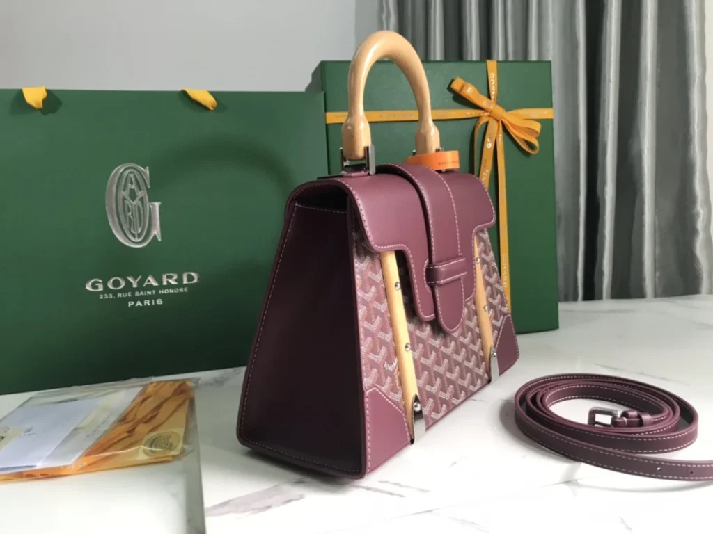 Goyard Saïgon Structuré PM Burgundy 003
