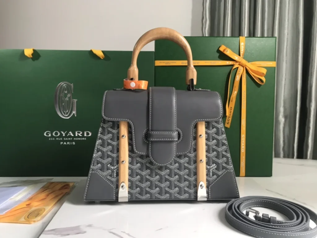 Goyard Saïgon Structuré PM Grey 002