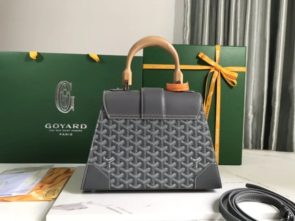 Goyard Saïgon Structuré PM Grey 004