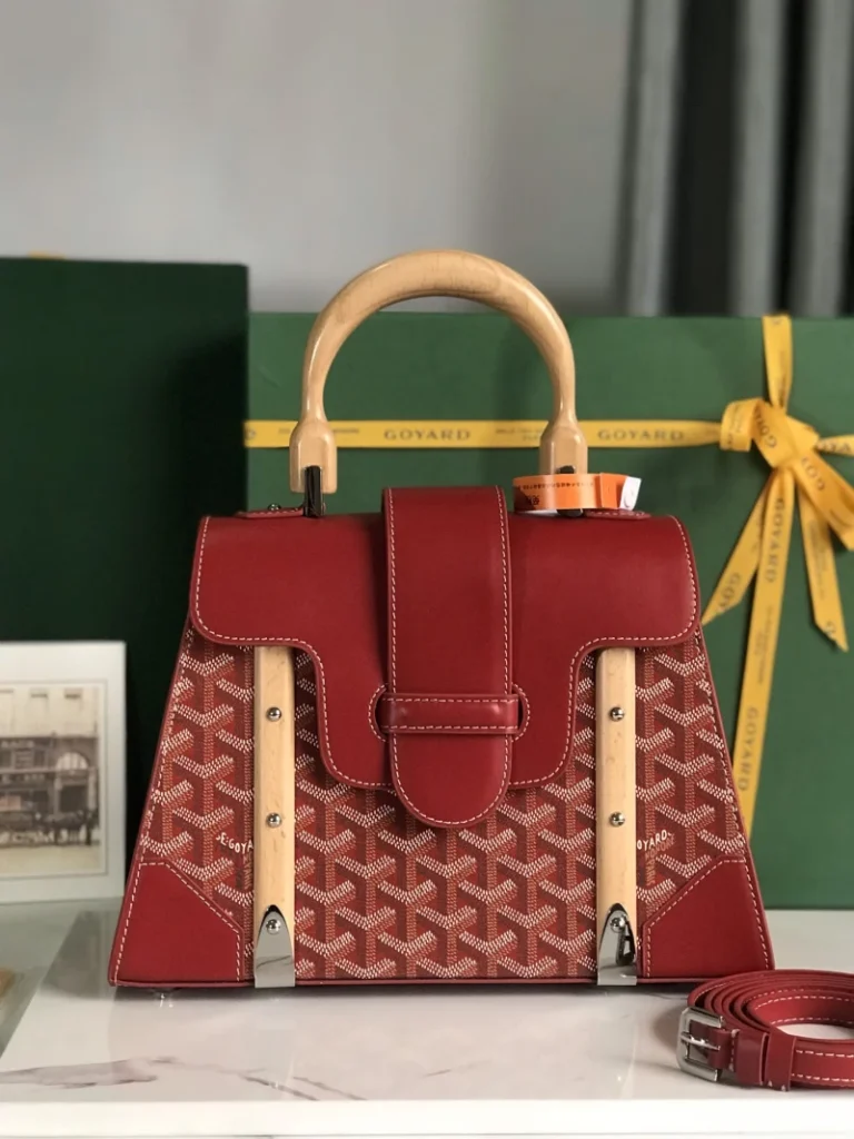 Goyard Saïgon Structuré PM Red 002
