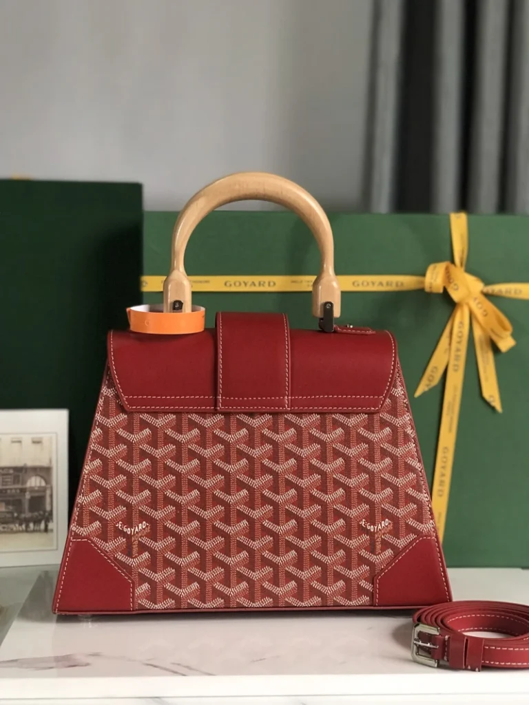 Goyard Saïgon Structuré PM Red 005