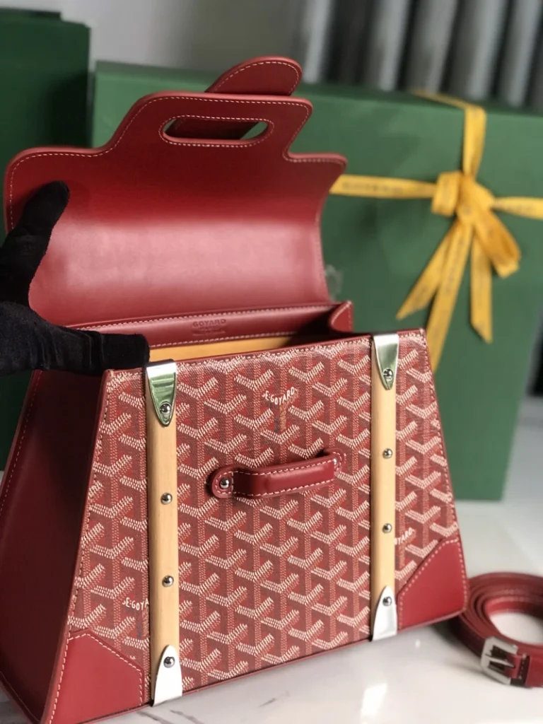 Goyard Saïgon Structuré PM Red 008