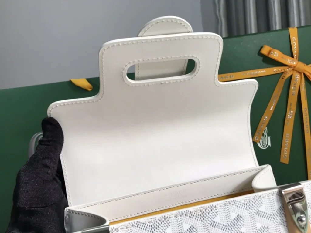 Goyard Saïgon Structuré PM White 008