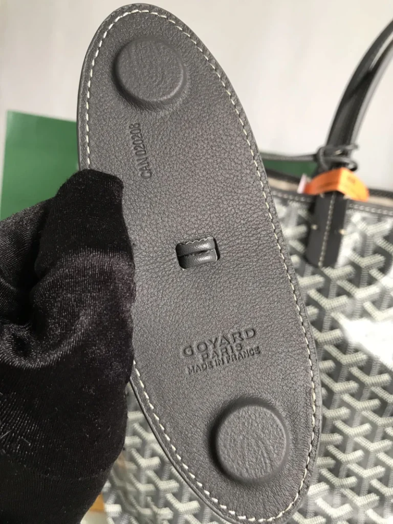 Goyard Saint Louis PM Grey 006