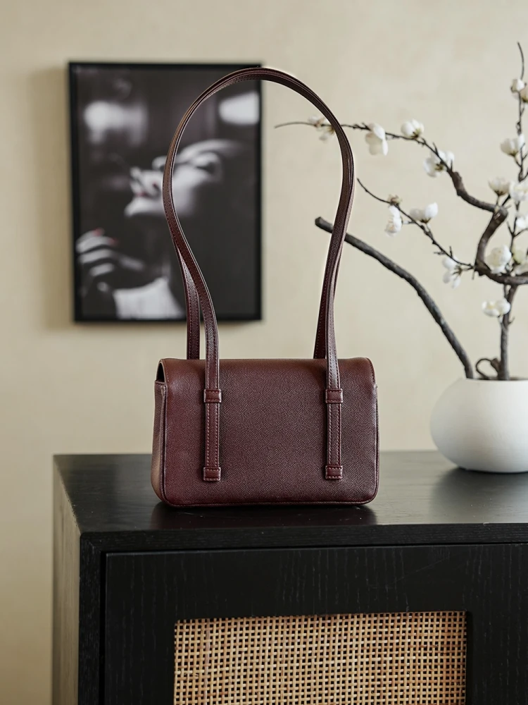 Back view of Bordeaux 26C Jennie’s New Chanel Bag AP5248 Preppy Coco Chanel vintage shoulder bag with double C logo