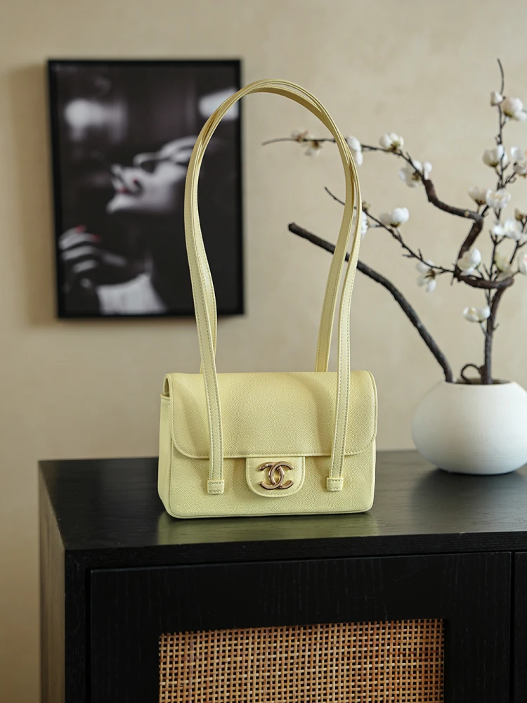 Front view of pale yellow 26C Jennie’s New Chanel Bag AP5248 Preppy Coco Chanel vintage shoulder bag with double C logo -AP5248